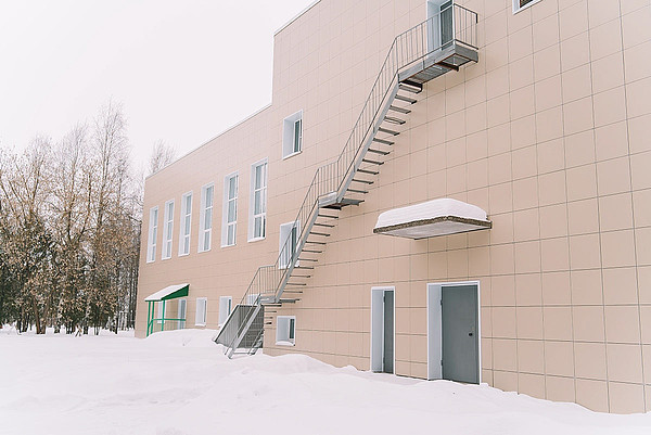 05. 