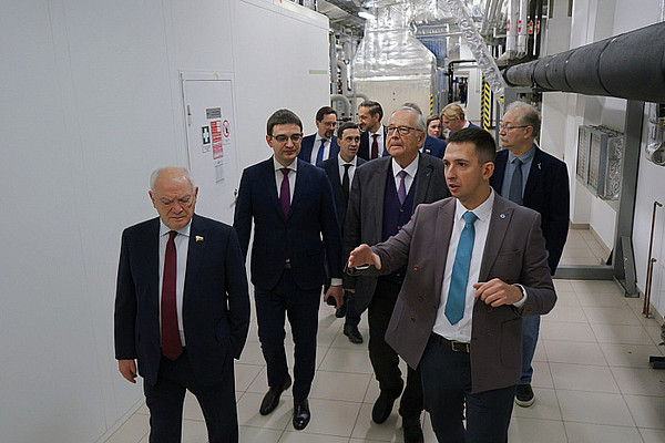 DSC5906_2. 