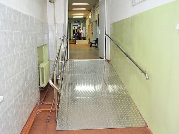 1. ��������� ��������� ��������� ��� ��������� ����.